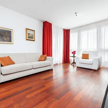 Cremisi Apartman *