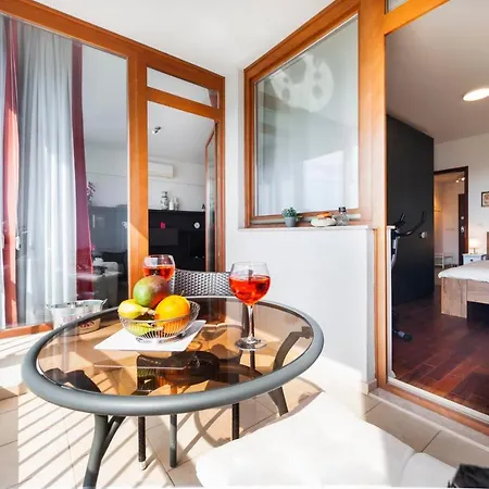 Cremisi Apartman